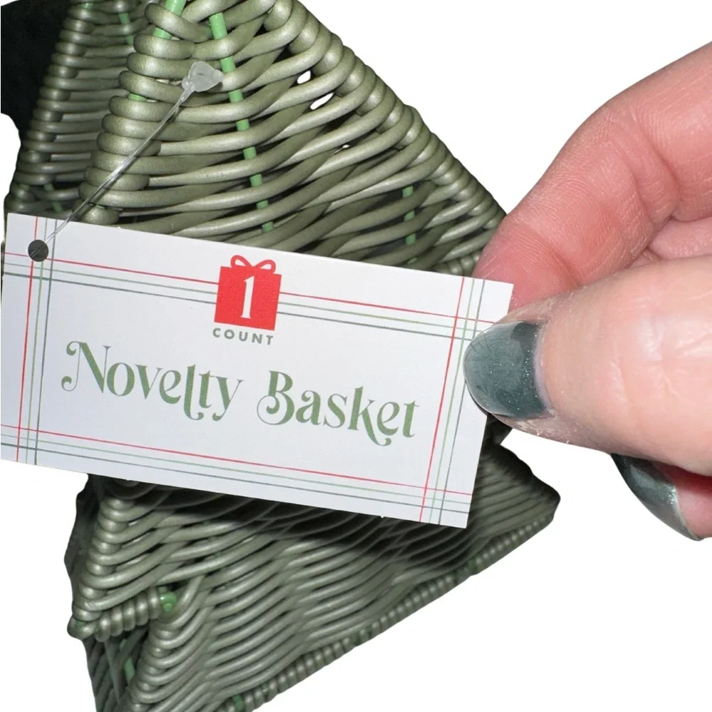 Target Bullseye Playground 2023 Wicker Christmas Tree Novelty Basket